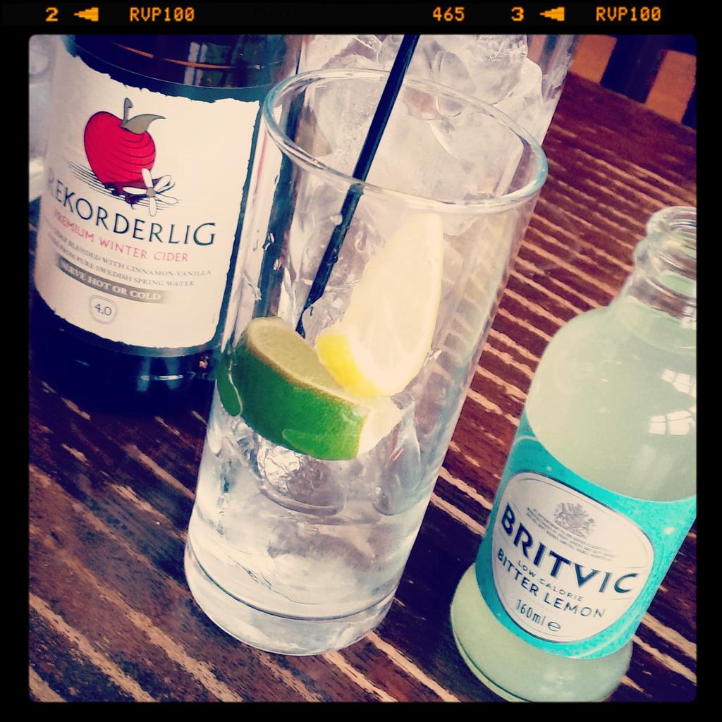 ScrapbookLS's tweet image. Stopped of for lunch at The Hare in Roxwell earlier...Great service, great food and great drinks! Loved it! #Essex