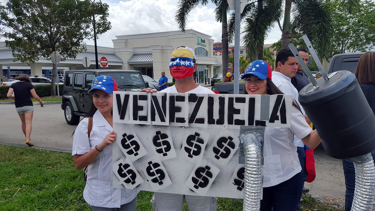 nuneznoda's tweet photo. A Iroshima la cayó una bomba en Doral. ¡Bravo! https://t.co/VrCdB5WxCA