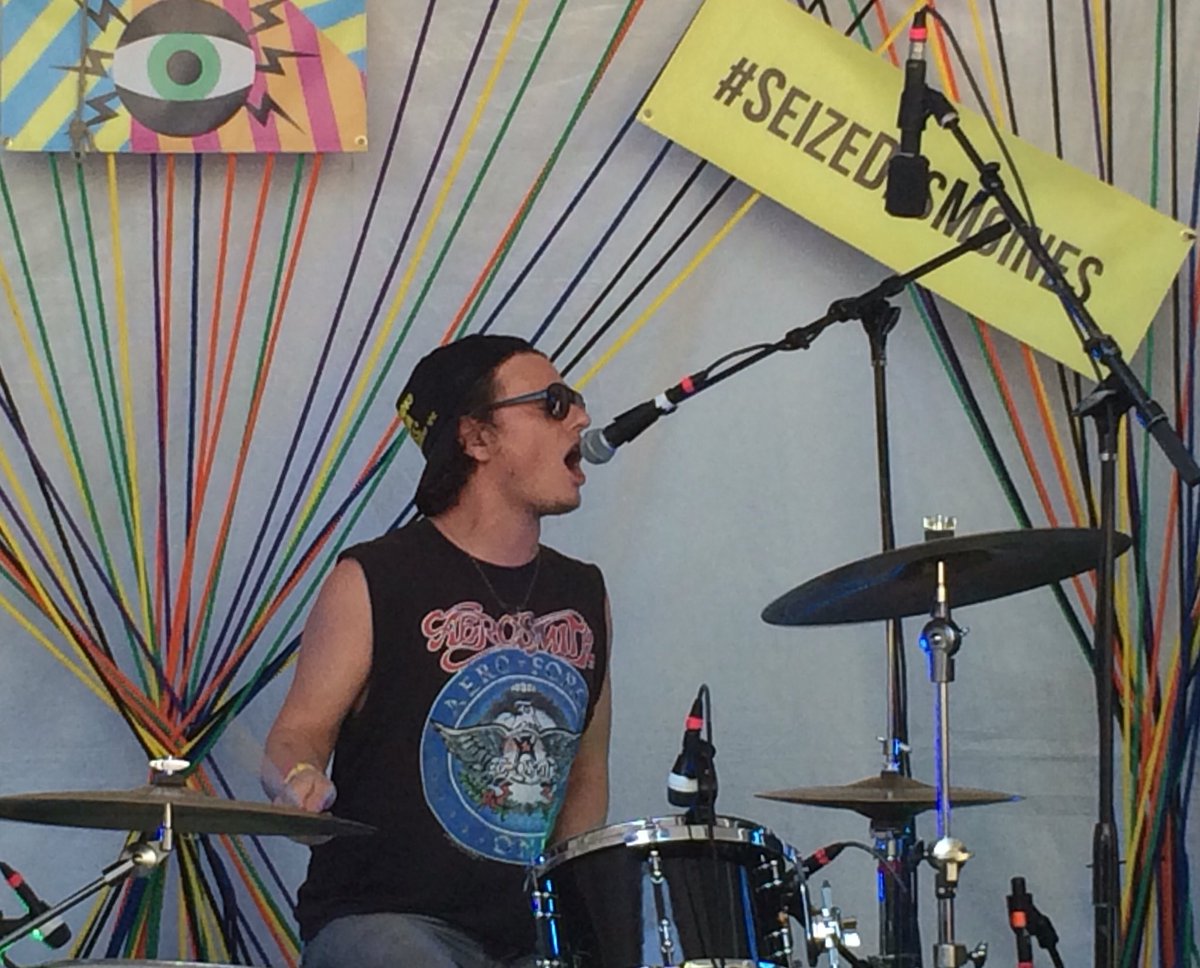 Des Moines Embassy tweet media