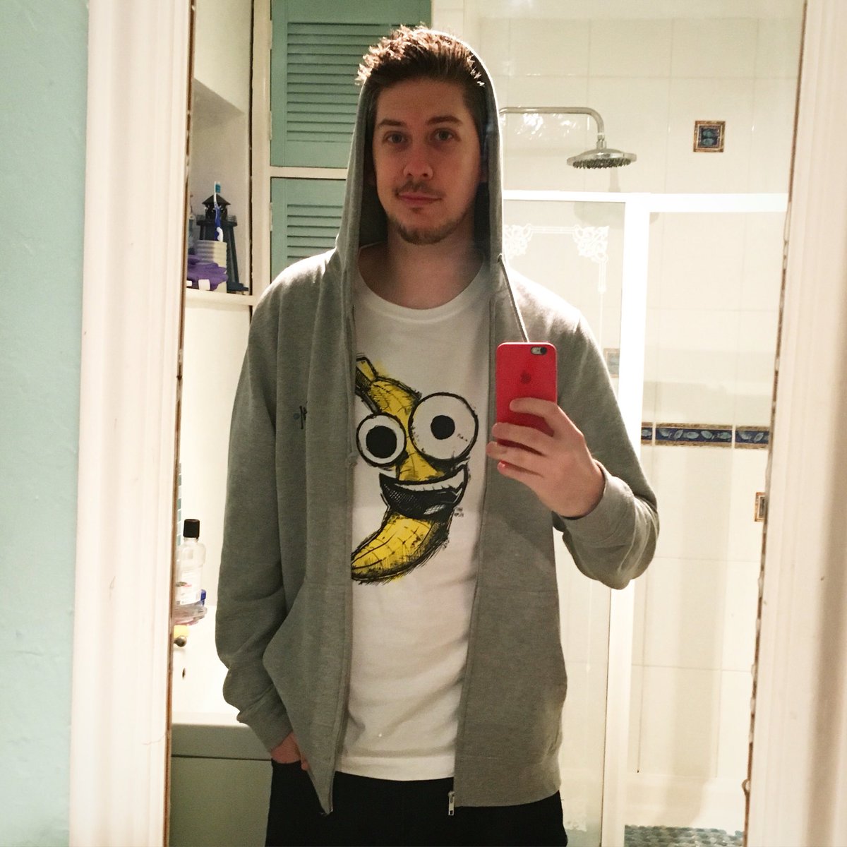 Rossperu's tweet image. Loving the new shirt. Even if you don't know the context it looks like a cool design. instagram.com/p/BDJUlVAllSh/