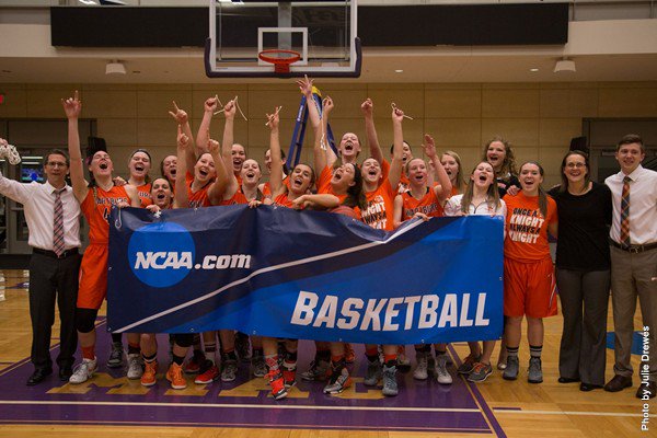 TrumpetNews's tweet photo. @WartburgWBBALL takes on No. 7 Tufts today at 4/5 C/E p.m. in the NCAA Final Four. https://t.co/8yiwhuxwE9 https://t.co/mNwLvnnec5