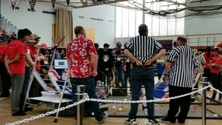 NeedhamRobotics's tweet image. Round 6 of 9...