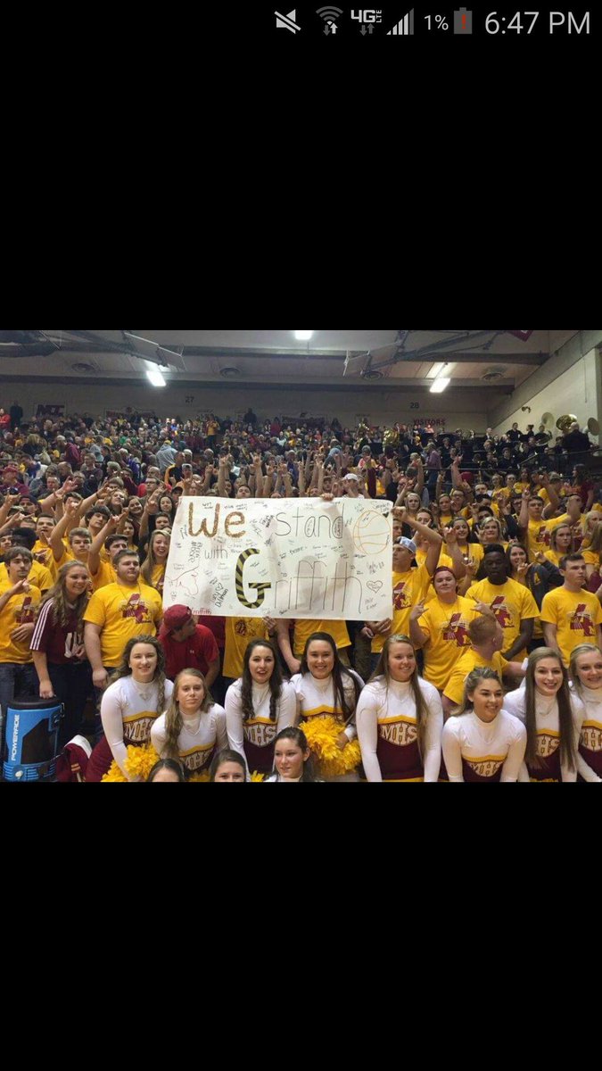 Gtown2k16's tweet photo. Big S/O to @mccutcheonmavs for the support, good luck in your game tonight 💯✊ https://t.co/91XmD2tY26