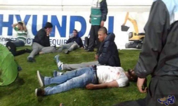 Internal fight <a href="/RajaCasaBIanca/">Raja Casablanca</a> : 2 people dead and 100's injured:
bit.ly/1MimoA3

#riot #RIP #Raja #ultras