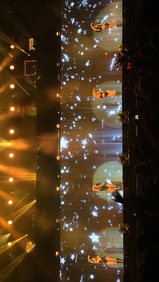 sarahdon_x's tweet photo. @LittleMix #GetWeirdTour #girlsfirstconcert #VIP #amazing https://t.co/2RoEg5Un8O