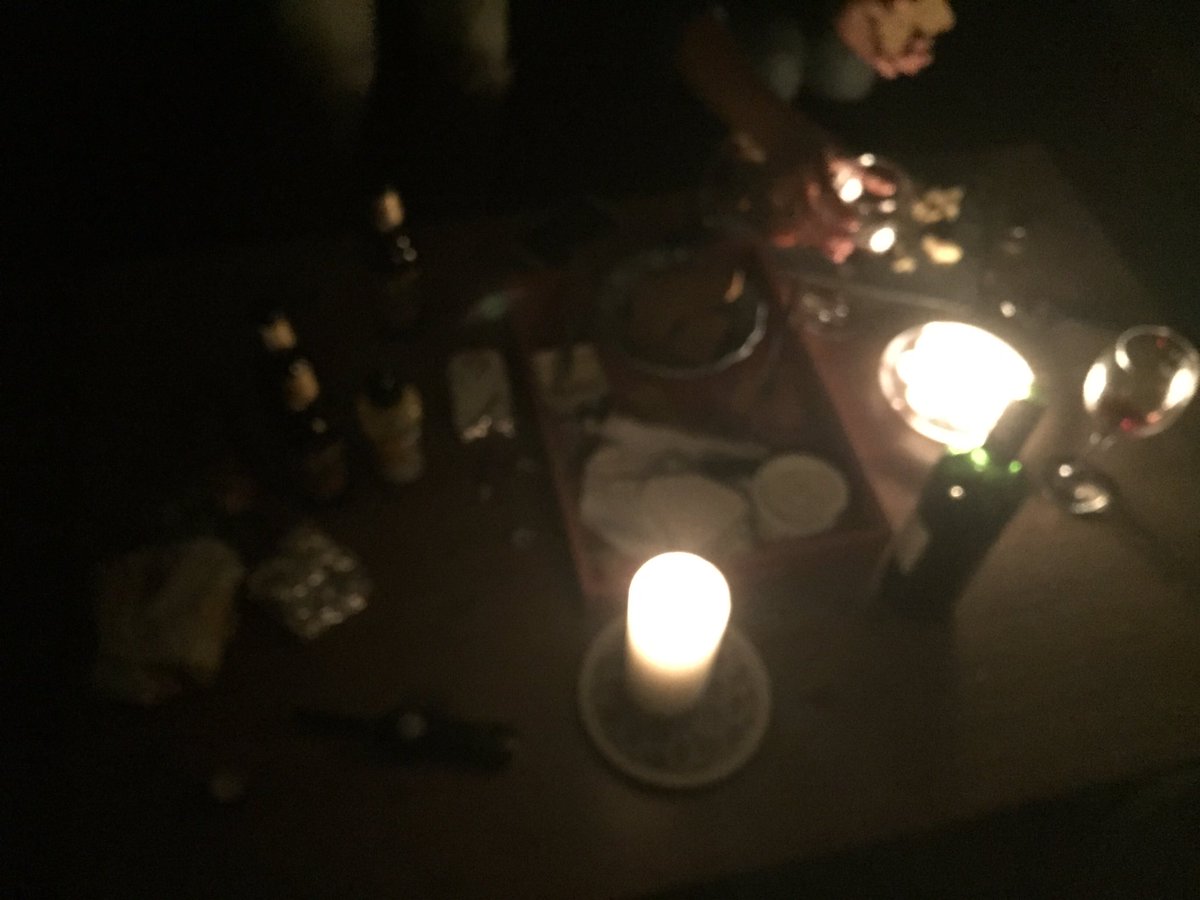 We zitten nog steeds in het donker #hetbevaltgoed #EarthHour