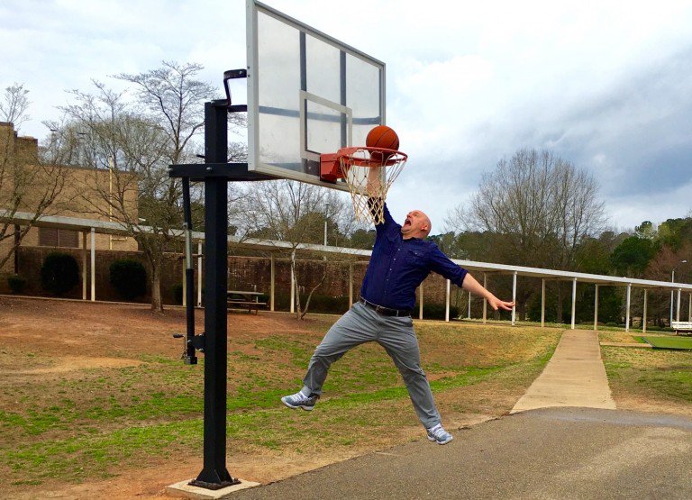 LifeofDadShow's tweet photo. Don't tell @DadatworkNJ that you can't dunk in khakis from @LeeJeans! #LeeEdge #ad https://t.co/KKfw4A48Ek https://t.co/4S1euQNg2N