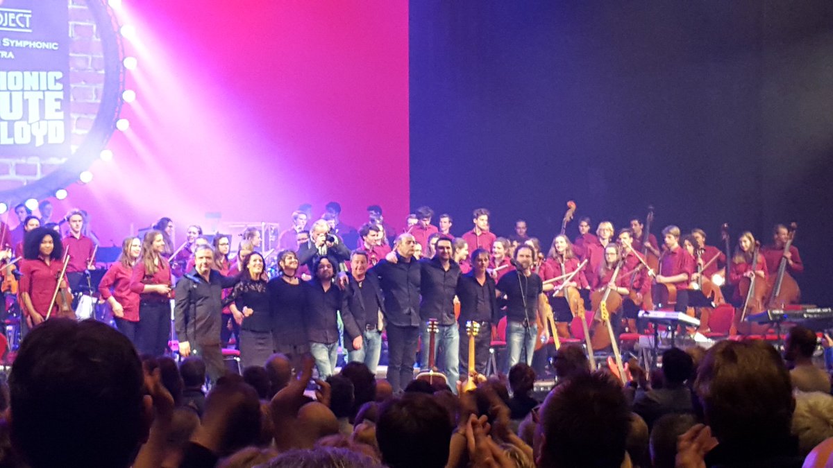 Fantastisch optreden! Genoten! #pinkproject #hofstadjeugdorkest #warchild