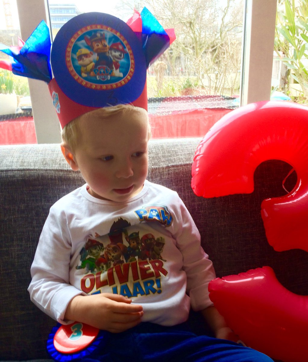 Vandaag een #Puptastic Birthdaybash gehad <a href="/PawPatrolNews/">Paw Patrol News</a> Ik ben 3 jaar geworden 😊 🎉🎉