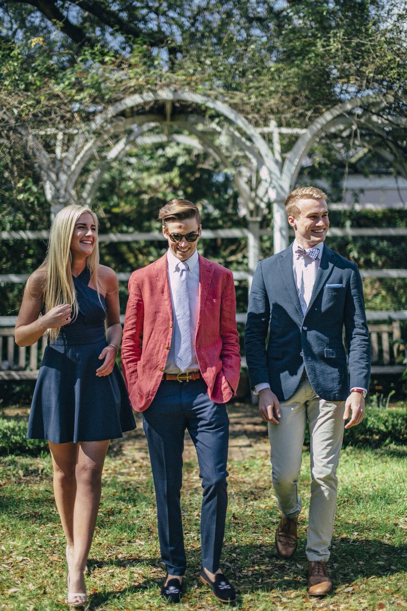 PortRoyalTweets's tweet photo. "Dressing well is a form of good manners" - Tom Ford 
#portroyaloutfitters #classy #style #southern #dapper #tomford https://t.co/KRmxukvdFp