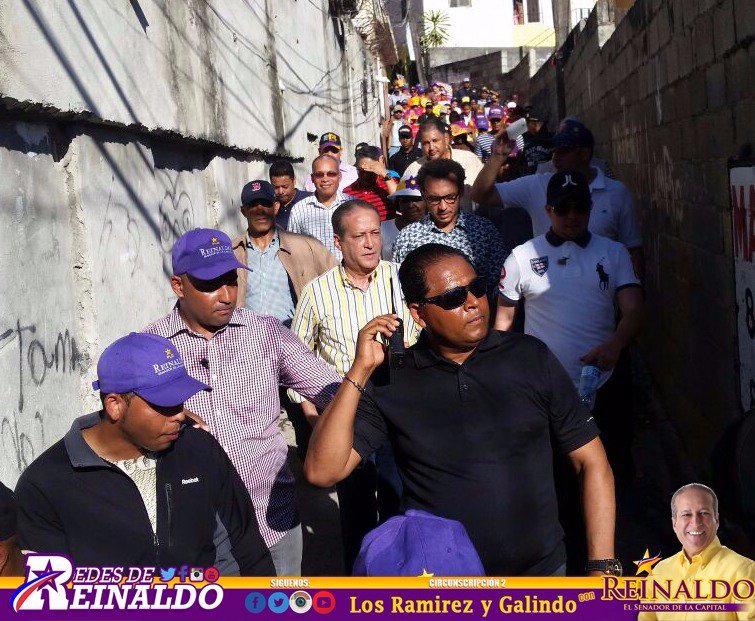RedesdeReinaldo's tweet photo. Los Ramirez y Galindo recibieron con abrazos y bendiciones a su senador @ReinaldoPared #ReinaldoEnLosRamirez https://t.co/idp4okrS8a