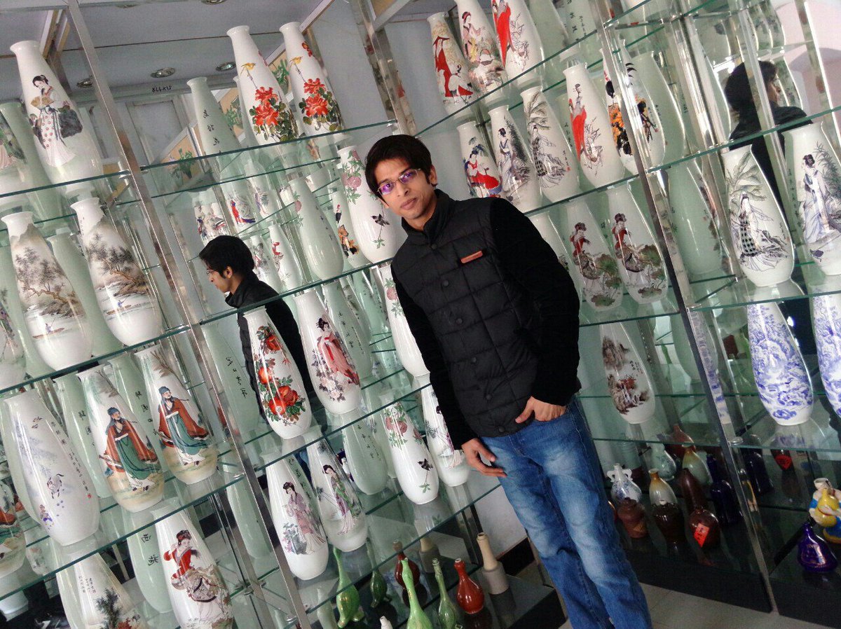 dr_imran01's tweet photo. Some Beautiful Memories https://t.co/fK5tvtI7R9