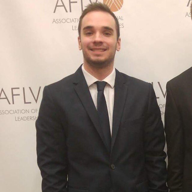 LambdaChi_MU's tweet photo. Happy 21st birthday to our treasurer Mike Eshelman ΔΤ 302! @mike_eshleman Have a great day! https://t.co/L6atYnxgVe