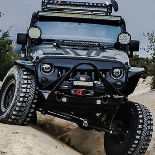 FilipJuskiewicz's tweet image. Who you likes to cars??