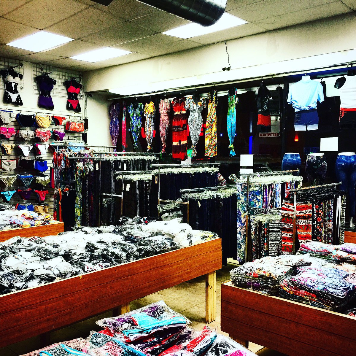 Cybrosgroup's tweet photo. #salesalert #cybrothersinc https://t.co/1jF81O8q58