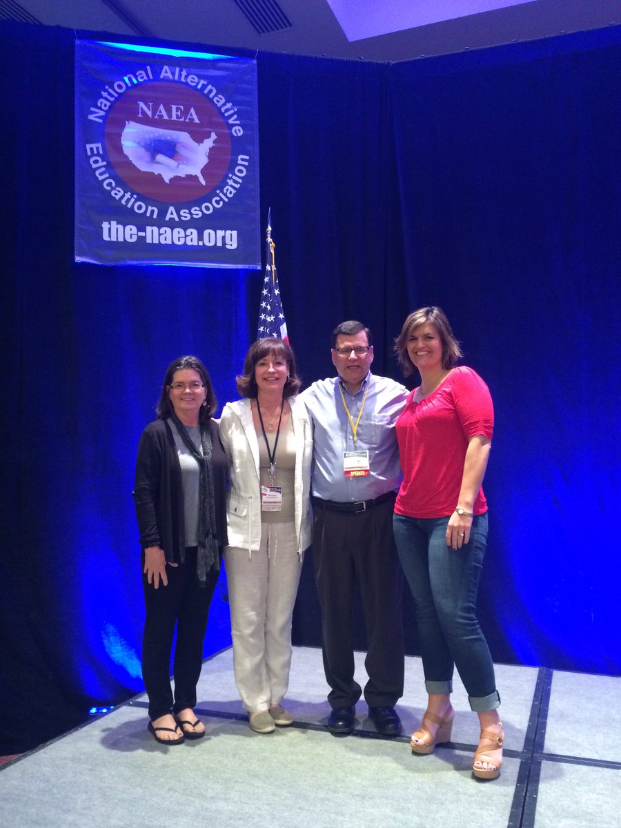 connerpat61's tweet photo. My Metro friends rocking NAEA! https://t.co/YXILlNJpjQ