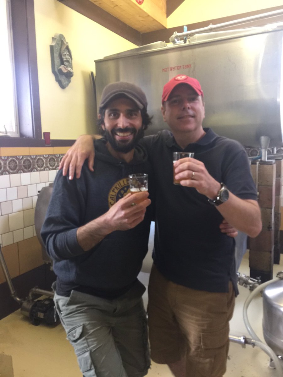 DeafGoat's tweet photo. Wizards,,,or 1 wizard 1 Clown.@CalfkillerBeer @HumbleBeerPod @Lastdaysbrewing https://t.co/WLDlYZUiws