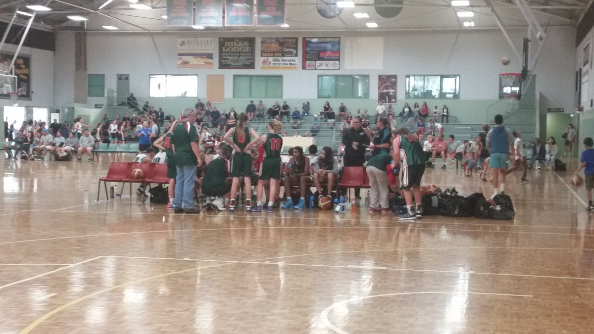 stinger14g2's tweet photo. Time-out in the 2nd half, hills girls have a quick run at shots and are ahead 32 v 25 @hornetsreps #14G2 https://t.co/4RH7Pl3dmZ
