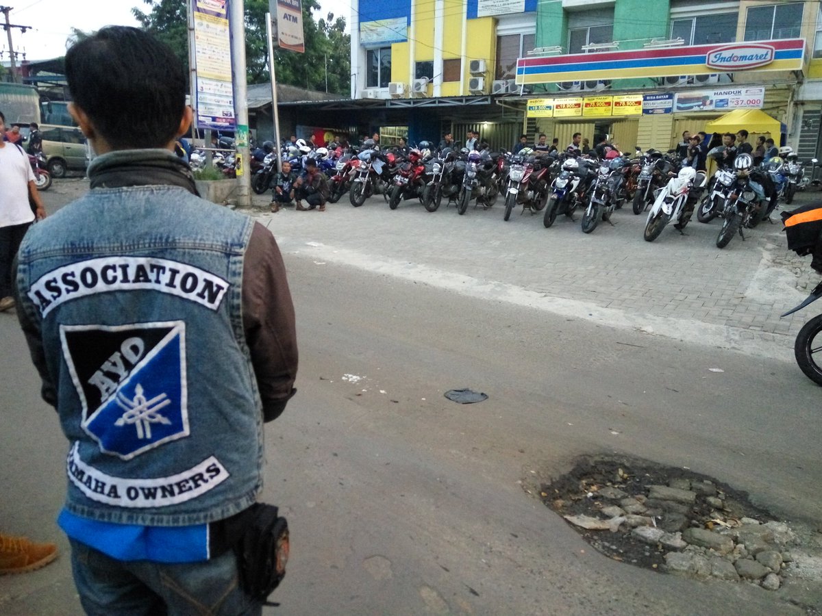 Tikum Yamaha Sunday Race,,makin pagi ,, makin banyak rejeki,,