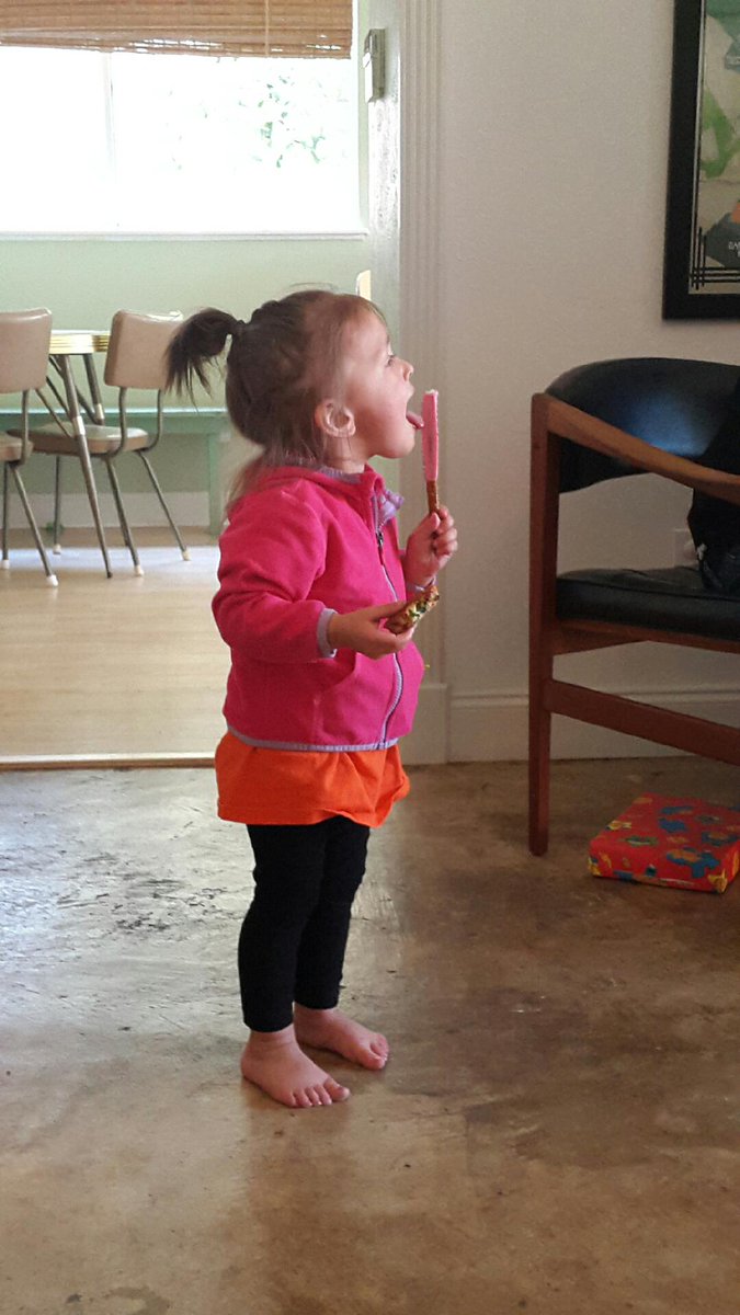 _ImThatQT's tweet photo. My daughters party was a success. https://t.co/mQJjftC9W6