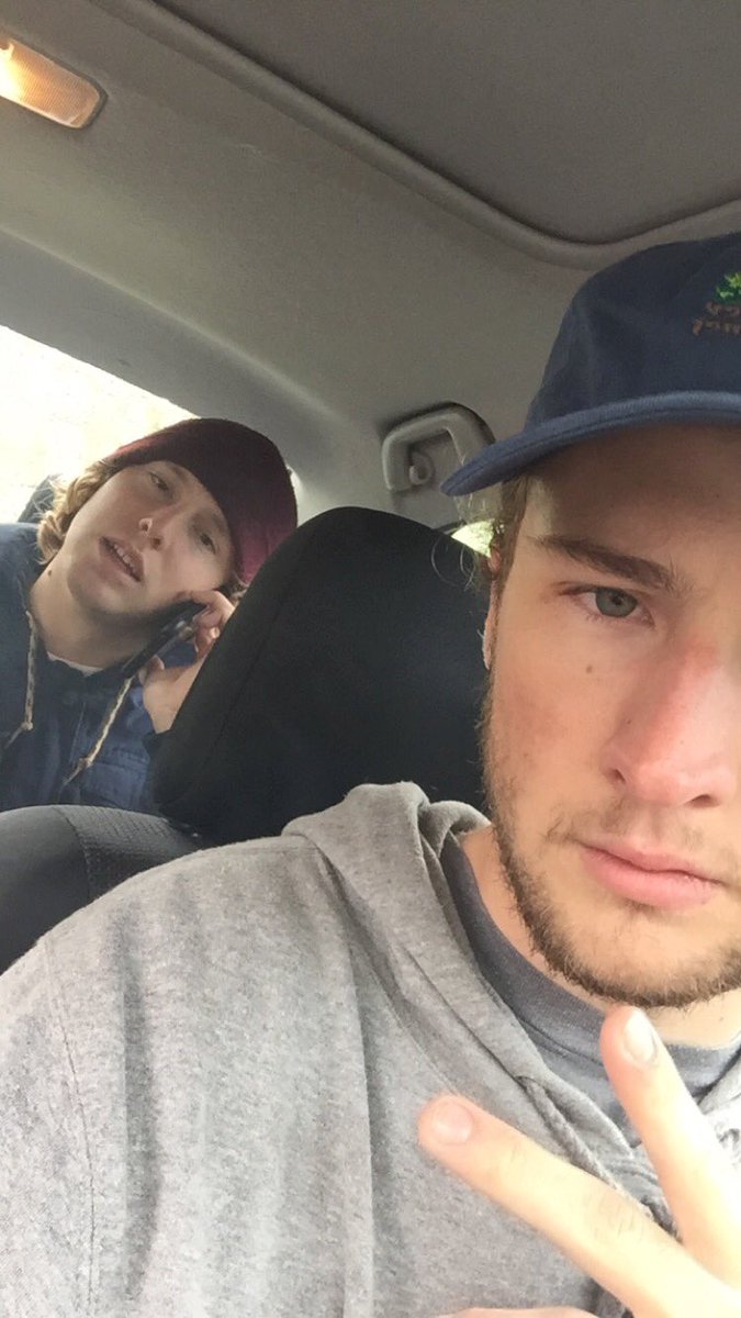 BennyBoob's tweet photo. Happy birthday to the cheap ass himself 💕 #21 https://t.co/5ZU3FDVHCo