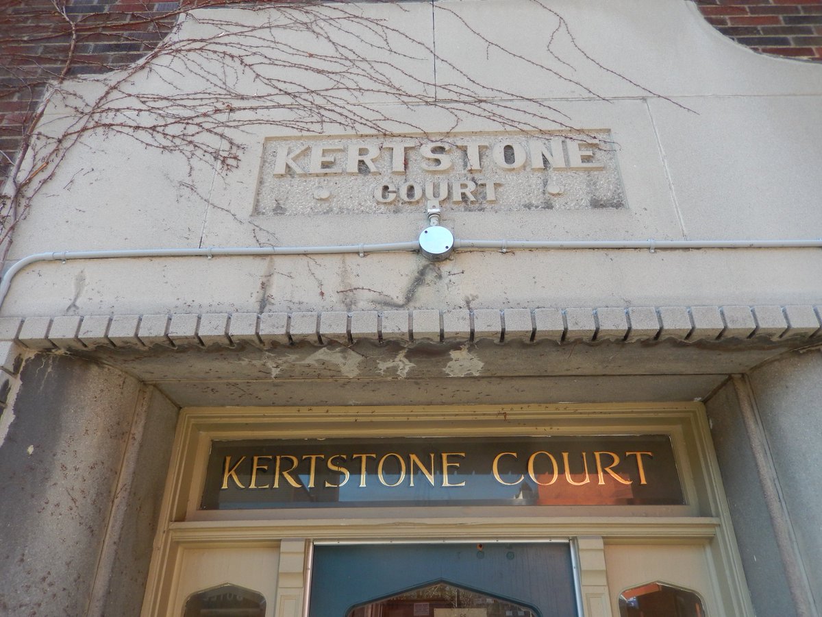 timhuntottawa's tweet photo. "Kertstone Court", 195 Cooper St. #BuildingNames #Ottawa https://t.co/KBGRY6Qa9V