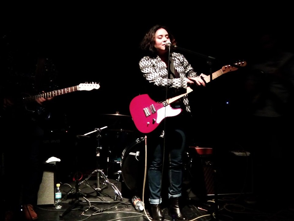 edit_rock's tweet photo. @juliedoppler ahora en el escenario. https://t.co/JtV5RU1AEB