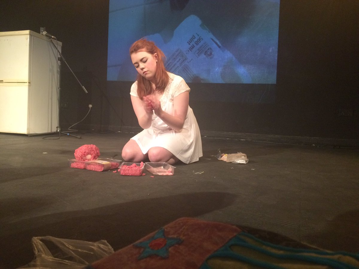 mollyscar's tweet photo. Great night at starting blocks! Here's a very sneaky photo of @AJCARLILE in action @CamdenPT #sprint16 https://t.co/8i8Wl7cTA1