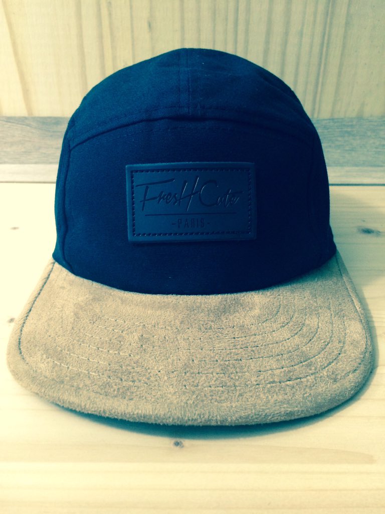 FreshcuteParis's tweet photo. Un sweat + une Casquette FreshCute Paris 35€ 

https://t.co/hm2n3wN3cA https://t.co/CKJBNJeYzZ