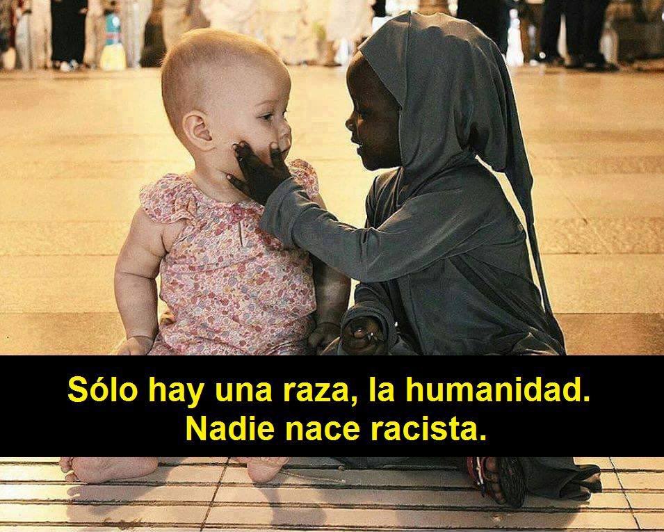 ecorepublicano's tweet photo. Sólo hay una raza, la humanidad. Nadie nace racista. https://t.co/sG7bTXAiQ2