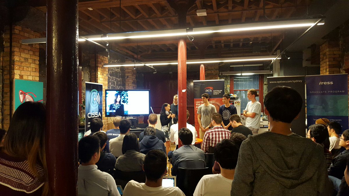 CISSA_UniMelb's tweet photo. Pitches have started at #CodeBrew2016 #CodeBrew16 https://t.co/Lo6RDbX5Oh