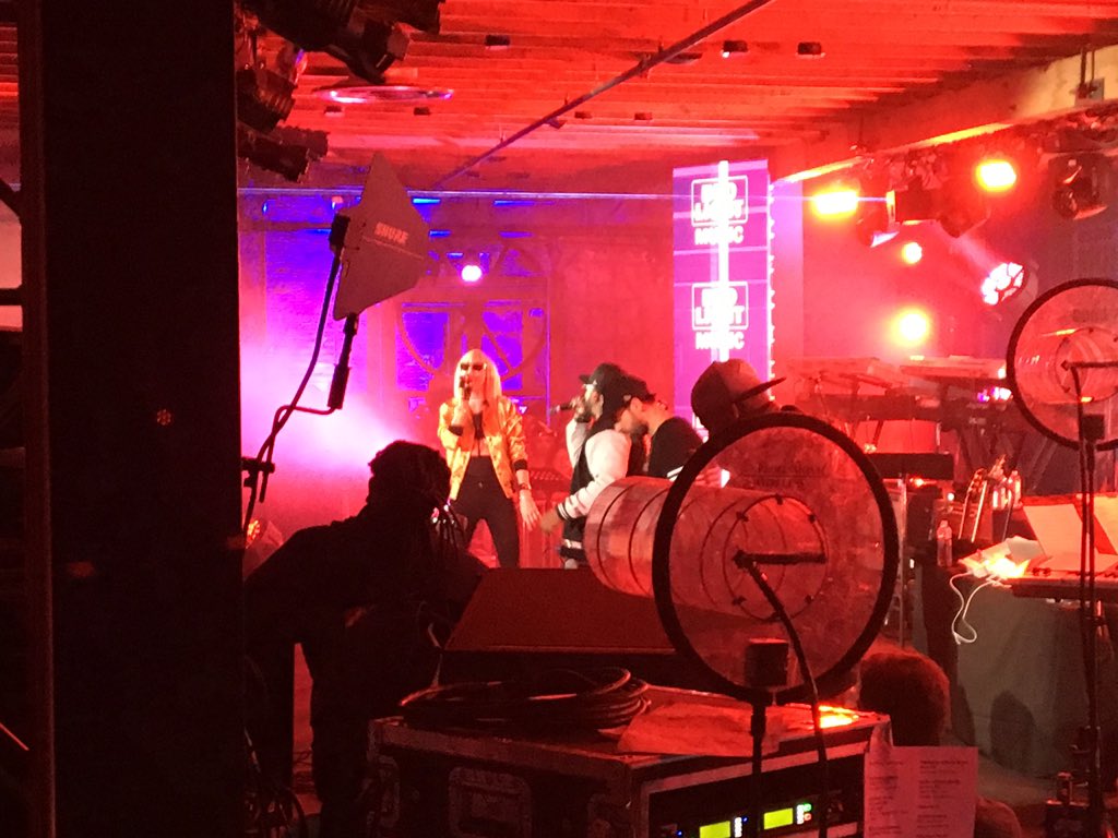 ChrisKeegan's tweet photo. Damnnnn @BigGrams is killin this @budlight SXSW party right now!!! #budlightfactory https://t.co/5fXHDsdQQV