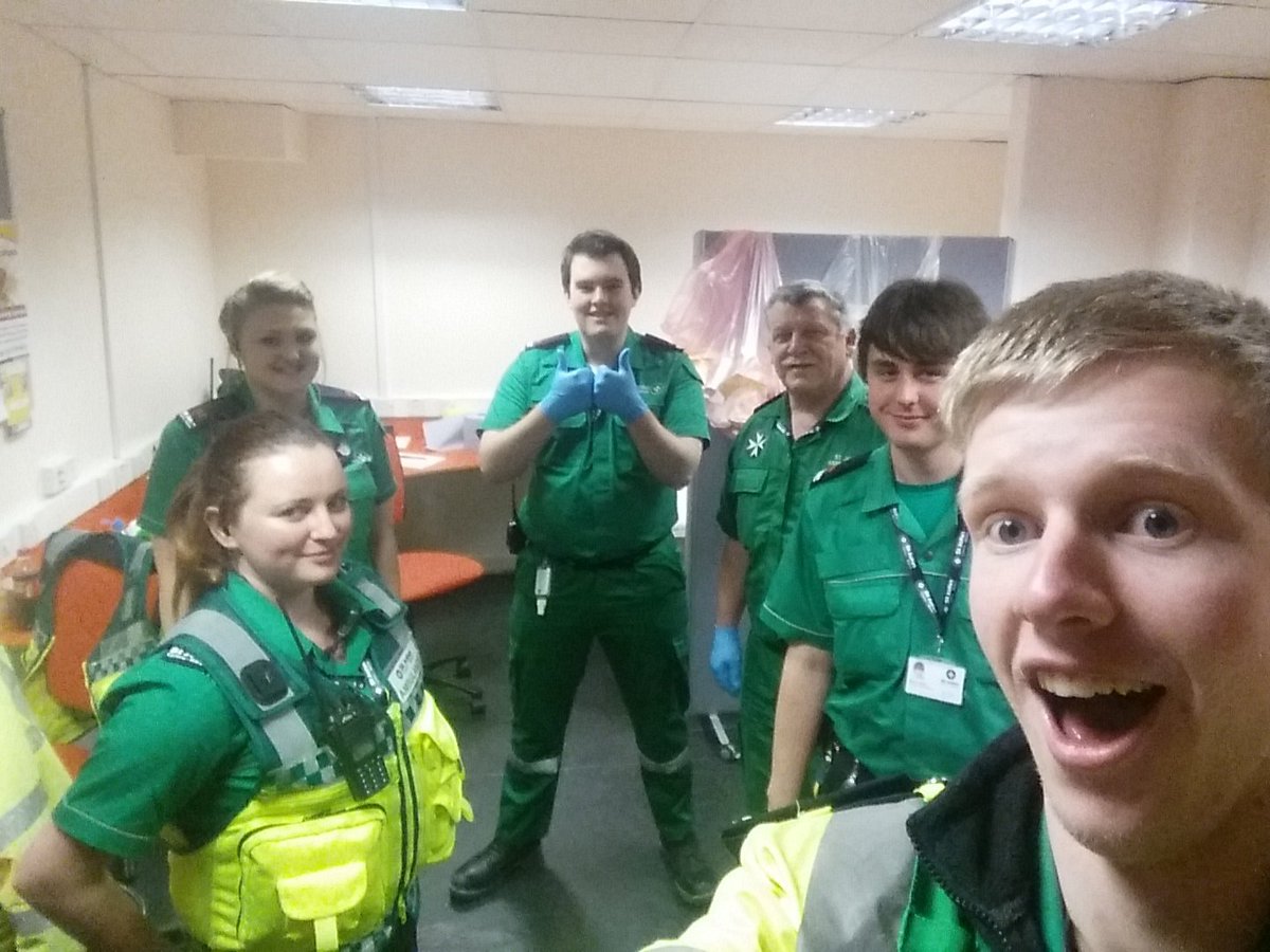 AberLINKSStJohn's tweet photo. On duty @BlackHouseUK! Busy night but all under control! @stjohnwales @UMaberSU https://t.co/qhWmBmAJG1