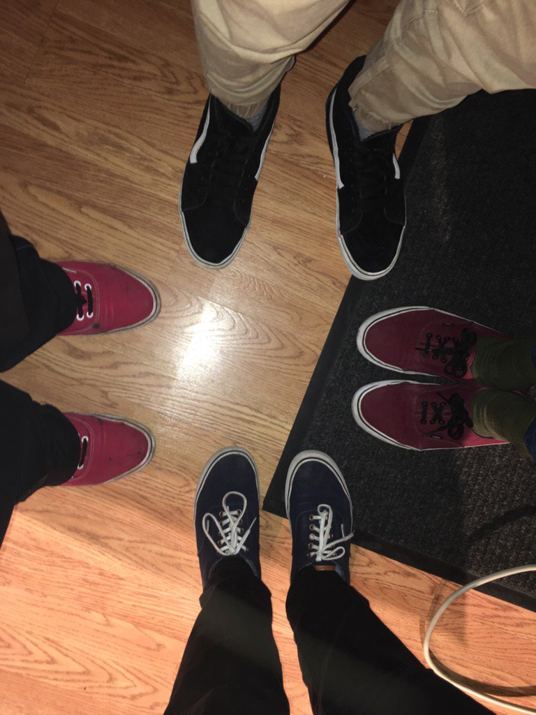 AyyeDeesMM's tweet photo. Gametime!!! See you after the set. #VansTeam #AyyeDeesVans #Vans https://t.co/nldoxiSGwz