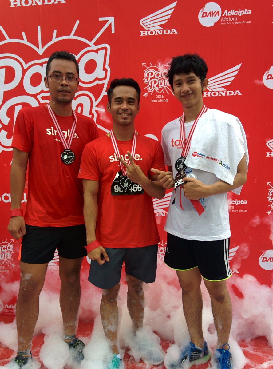 Olaaaaaa. 🤖👾💀

#pacaRUN216 
#SatuHatiBerlari
<a href="/pacaRUN/">#pacaRUN2016</a>