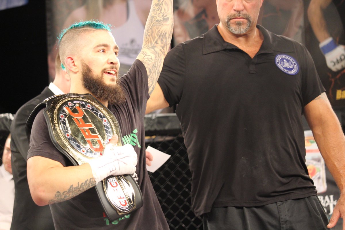 2300Arena's tweet photo. #MoneyShot #CFFC57 #MMA #CAGEFURY  Louis Gaudinot https://t.co/fgqB5CsxX1