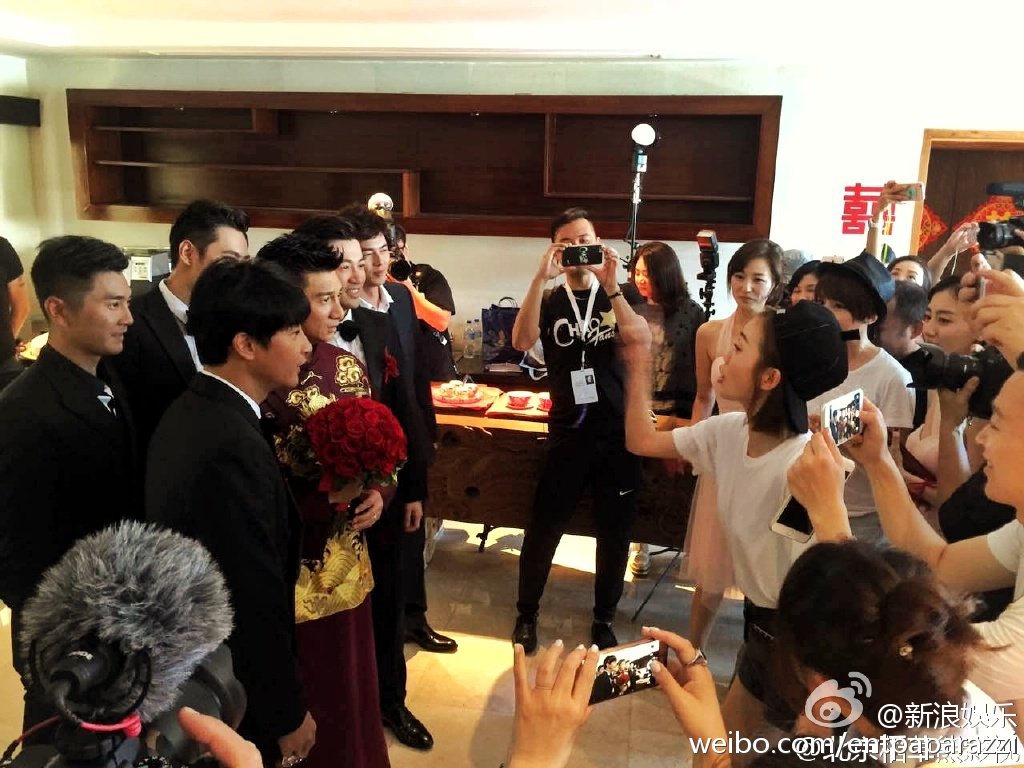 武侠天下 中華エンタメ情報 V Twitter 呉奇隆 ニッキー ウー と劉詩詩 リウ シーシー の結婚式始まりました 式の全貌は新浪でリアルタイムで報道中 T Co Bqovkxhlzm T Co 7b7xzmuqgf