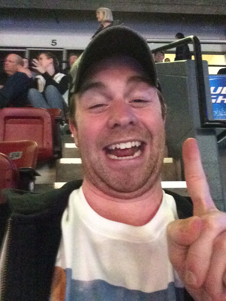 OneBoysDen's tweet photo. First steelies game! #centurylinkselfie https://t.co/HlZiXBVIrw