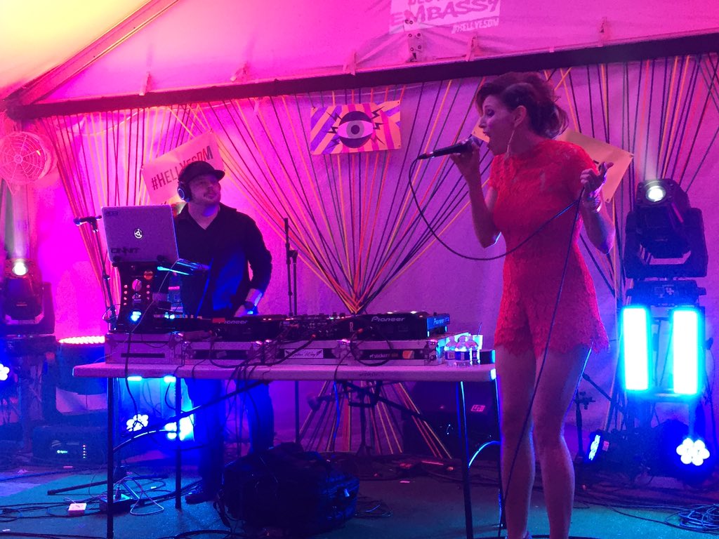 Justin Newlin tweet media