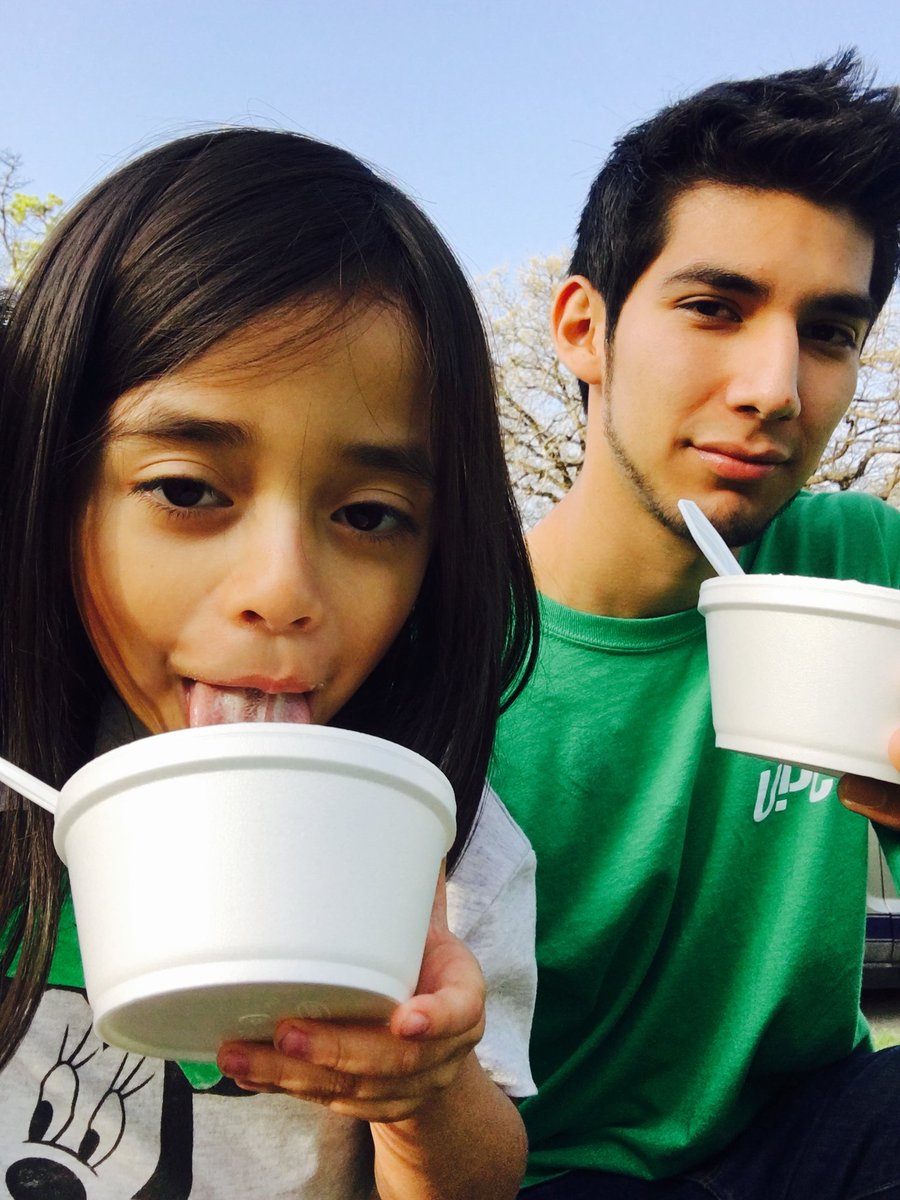 lettuce head on Twitter "Da two faves http//t.co/jseYwIHNqD"