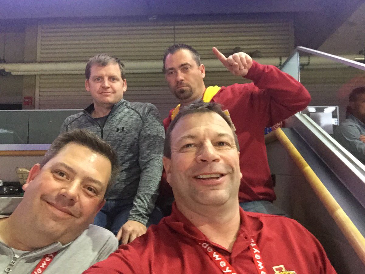 Great weekend <a href="/Boz4RedBirds/">Jeff Boz</a> <a href="/chadcwillis/">Chad Willis</a> #MarchMadness the #ThirdCity next weekend!