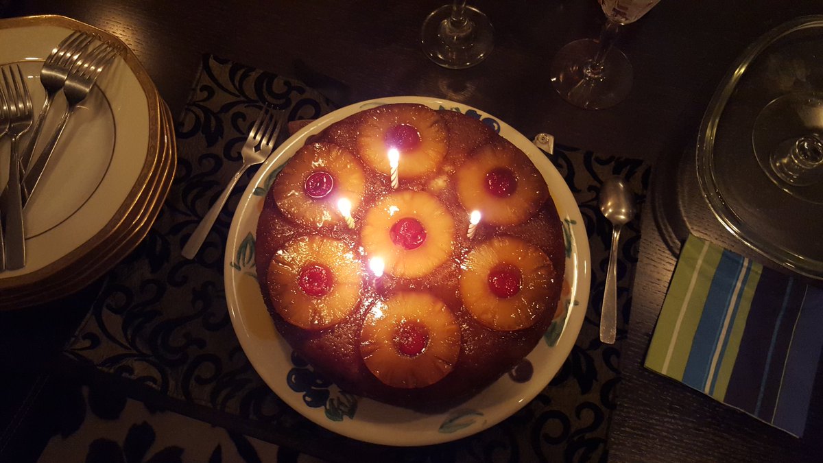 cptoal's tweet photo. #pinneapplemouthparty https://t.co/umnHUgLVBD