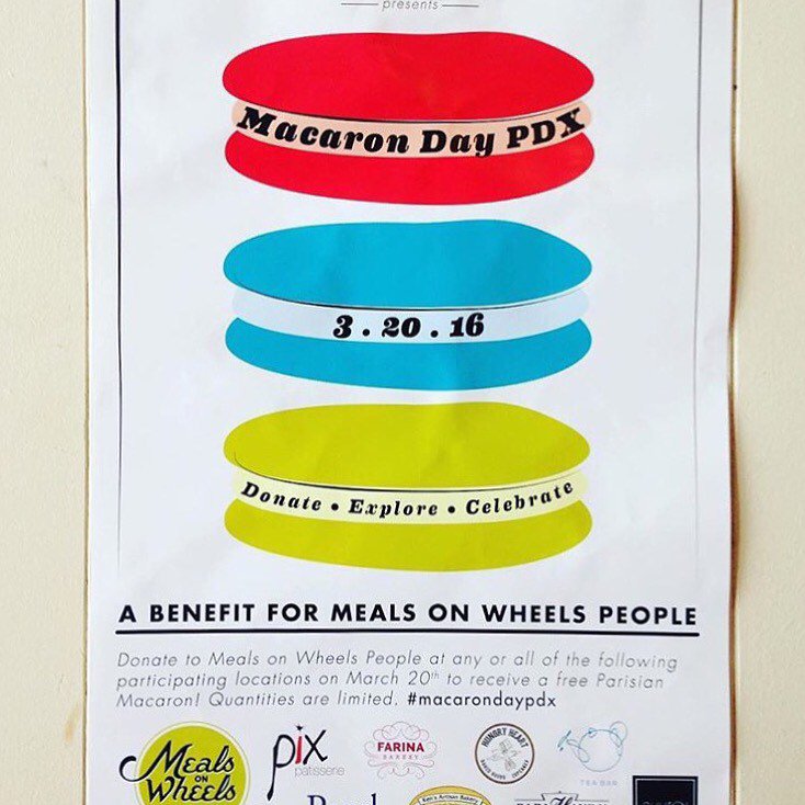 Nuvrei's tweet photo. First 100 get free #MacaronDayPDX tote bag @Nuvrei Mac Bar! Doors open 9am! Happy Macaron day everyone! https://t.co/M8VHxQ34Ig