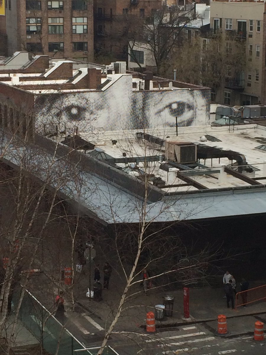 janmpdx's tweet photo. Big Brother is
a) watching
b) regretting his chosen vocation
c) rueing gentrification https://t.co/YjwWMbhBik