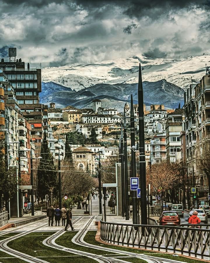 Qué bonita imagen, que bonita eres, Granada!