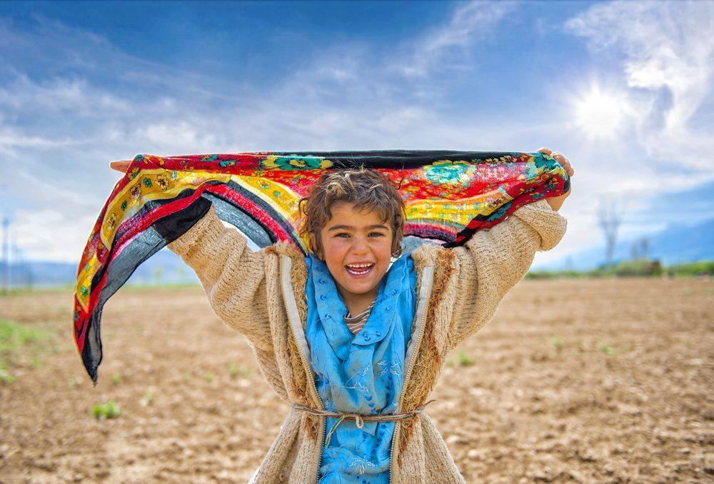 AysenKorkmaz06's tweet photo. Sen gülersen çocuk
Erzurum'a bahar gelir
Fırat Dicle'sine kavuşur
Mardin kapı şen olur

Sen gülersen
ÜLKEM de güler https://t.co/TzIZSJ3x2Q