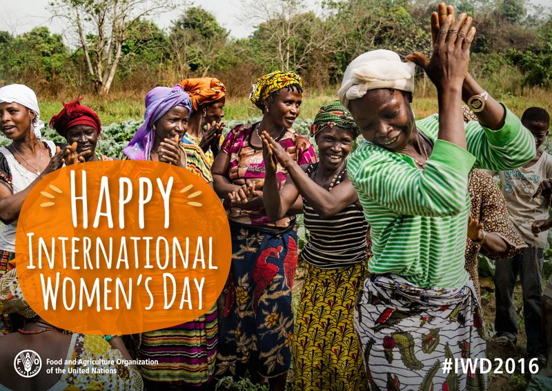 Empowering #women can significantly reduce #hunger &amp; improve rural livelihoods ow.ly/Zciw8 #IWD2016