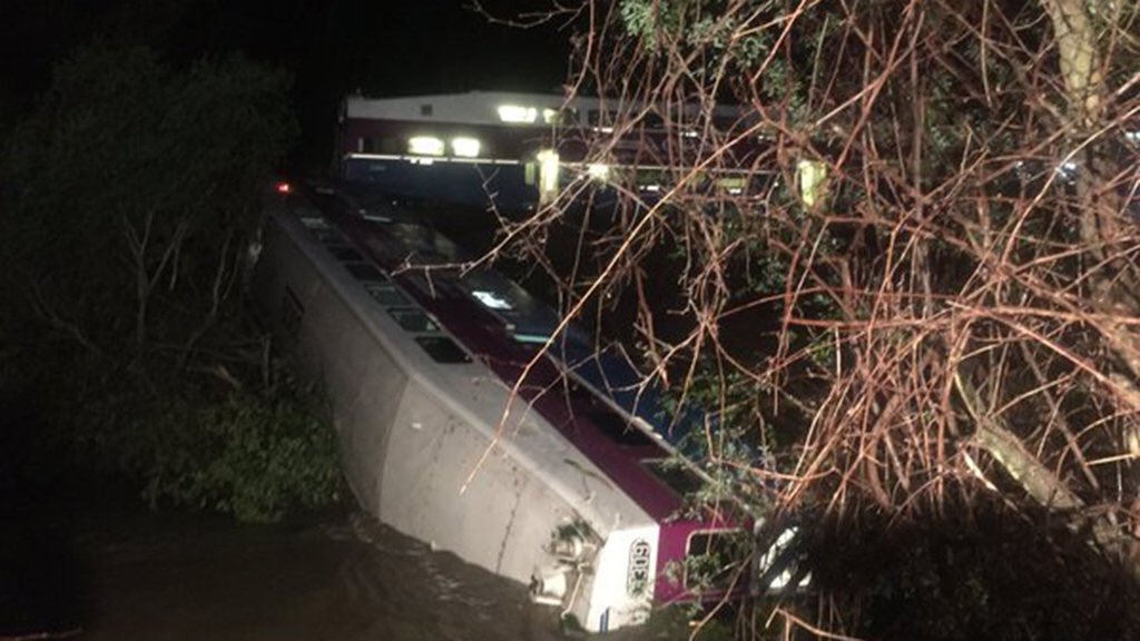 8-1 Echo tweet media