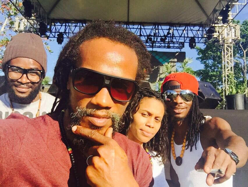 KINGBRANO's tweet photo. @steppinghigh #ganjafest #SteppingHigh @JAHFENIXX @HiyaFlames #King_Ises_I @sky1876ent @IRIE_FM @VibesLinkRadio https://t.co/nupoJwnn0M