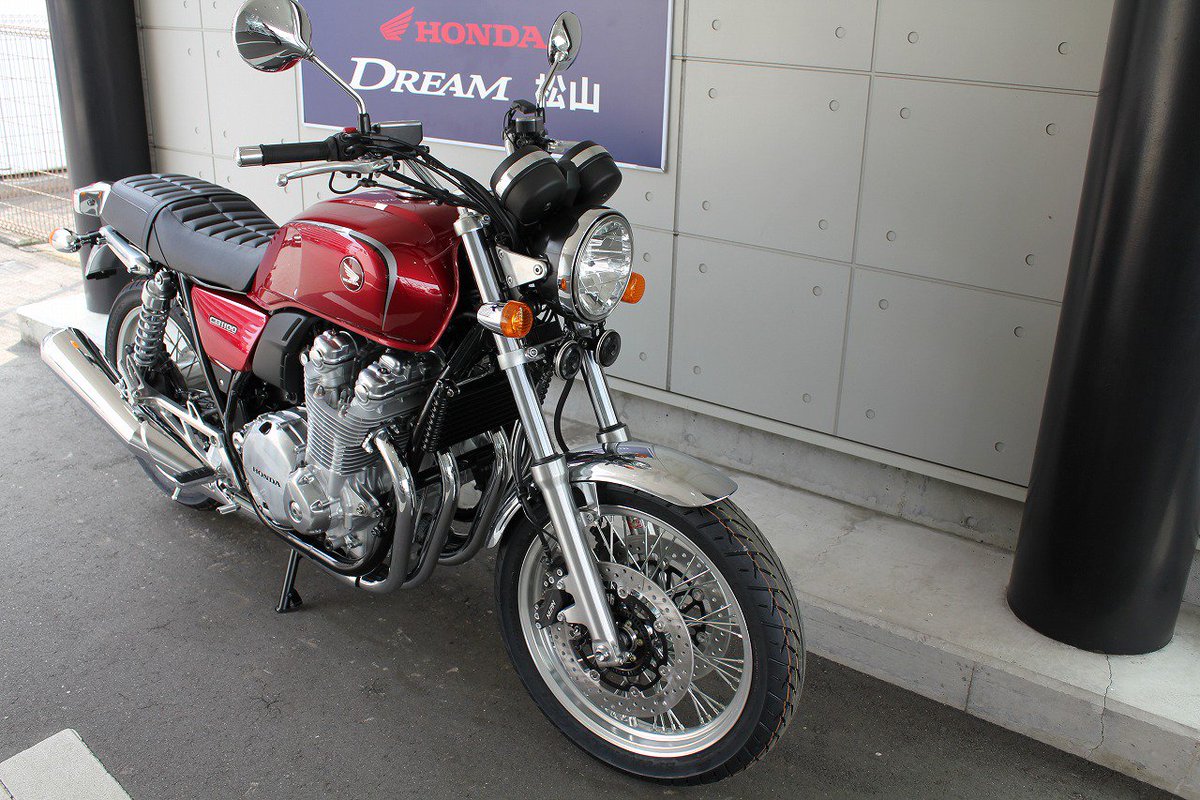 Honda Dream 松山 در توییتر ホンダドリーム松山です ｃｂ１１００シリーズ第一弾春なので タンクエンブレム変更です T Co ffmbvqvp